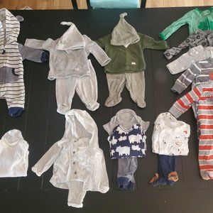 Baby boy size newborn clothing bundle
